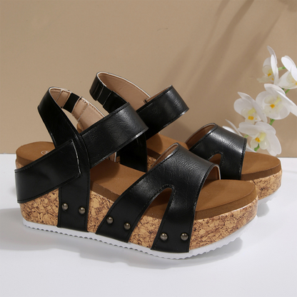 👡✨2026 New Arrival! Casual Comfort Wedge Heel Sandals with Rivets🔥