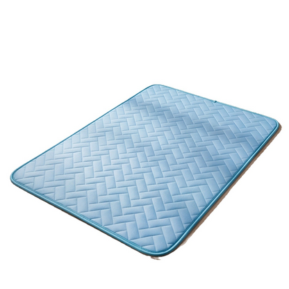 🐾 50% OFF NOW! ❄️ Breathable Ice Silk Cooling Pet Mat – Keeps pets cool & comfy – Perfect for hot days – non-slip, washable & portable 🐶🌞✨
